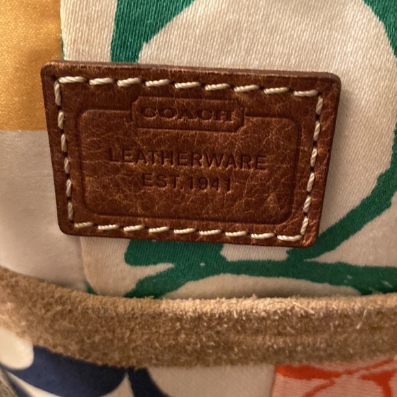 Coach handbag - Picture 2 of 7